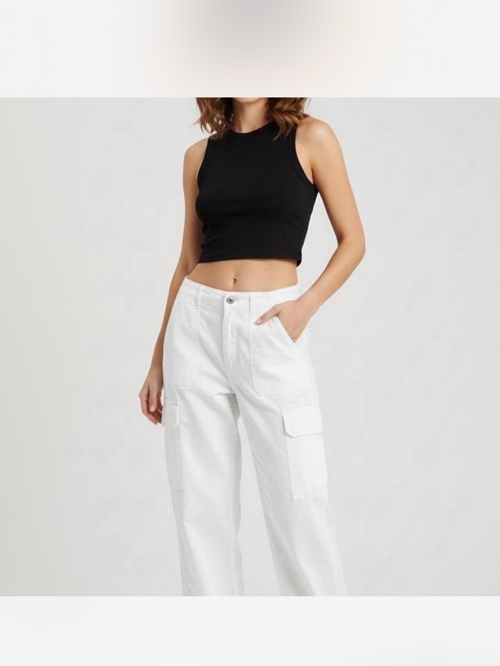 Women’s Zara White Cargo Pants Size US 8